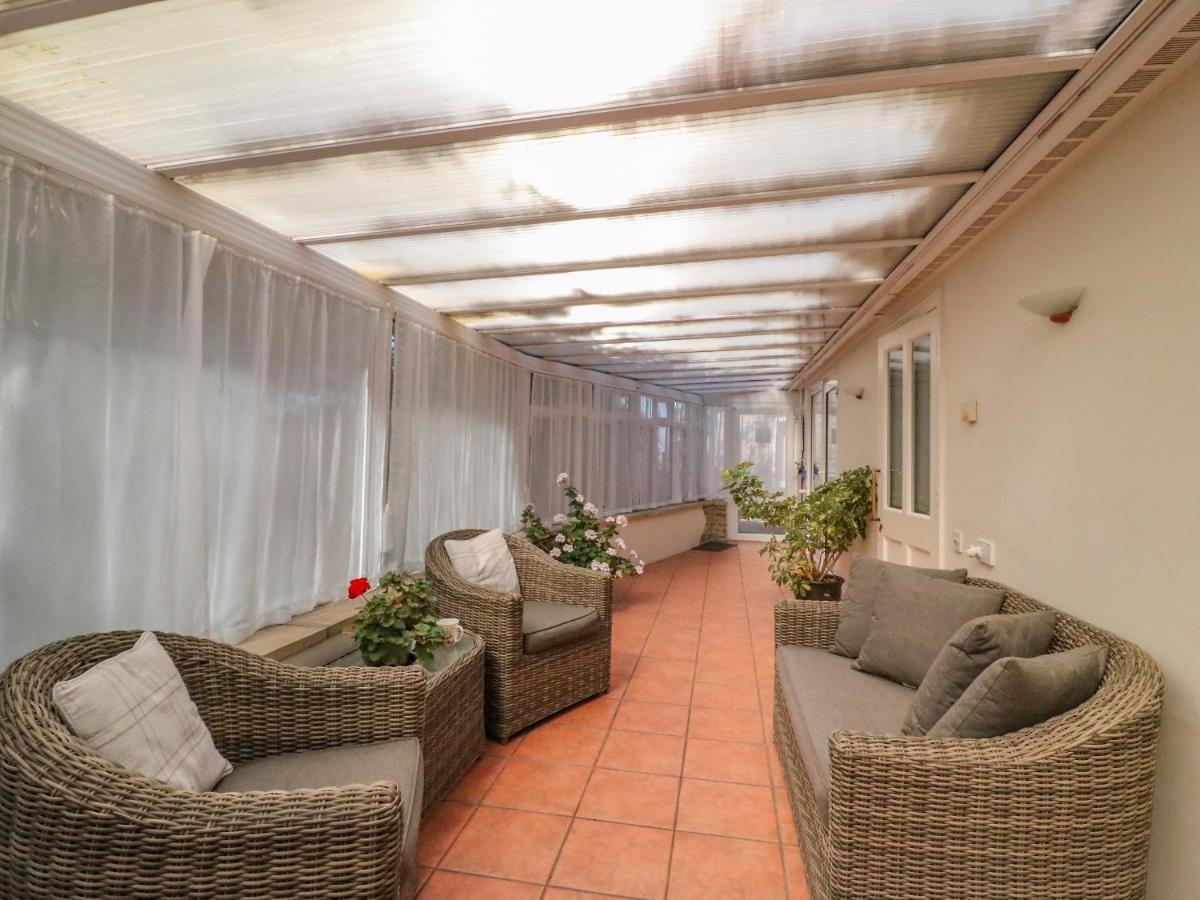 Mimosa Cottage Swyre Εξωτερικό φωτογραφία